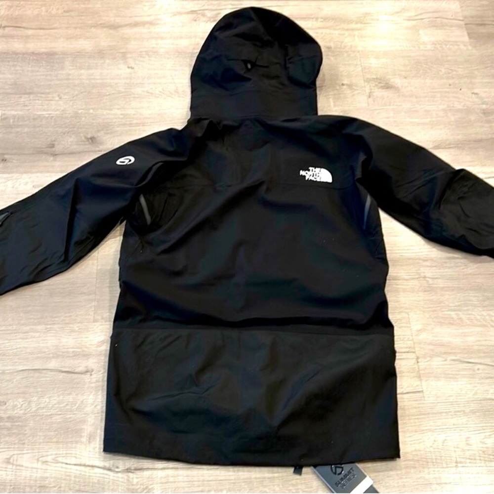The North Face Summit Series Tsirku GTX Pro Jacket - Men’s Size Large NWT - Picture 4 of 14